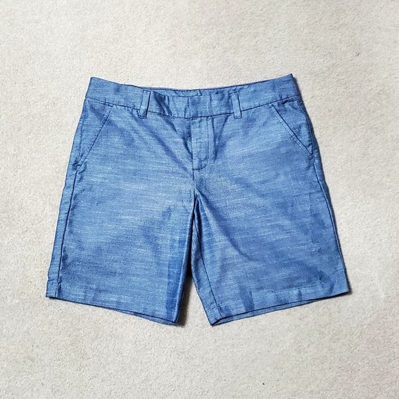Size 10 Tommy Hilfiger Shorts - Picture 1 of 1